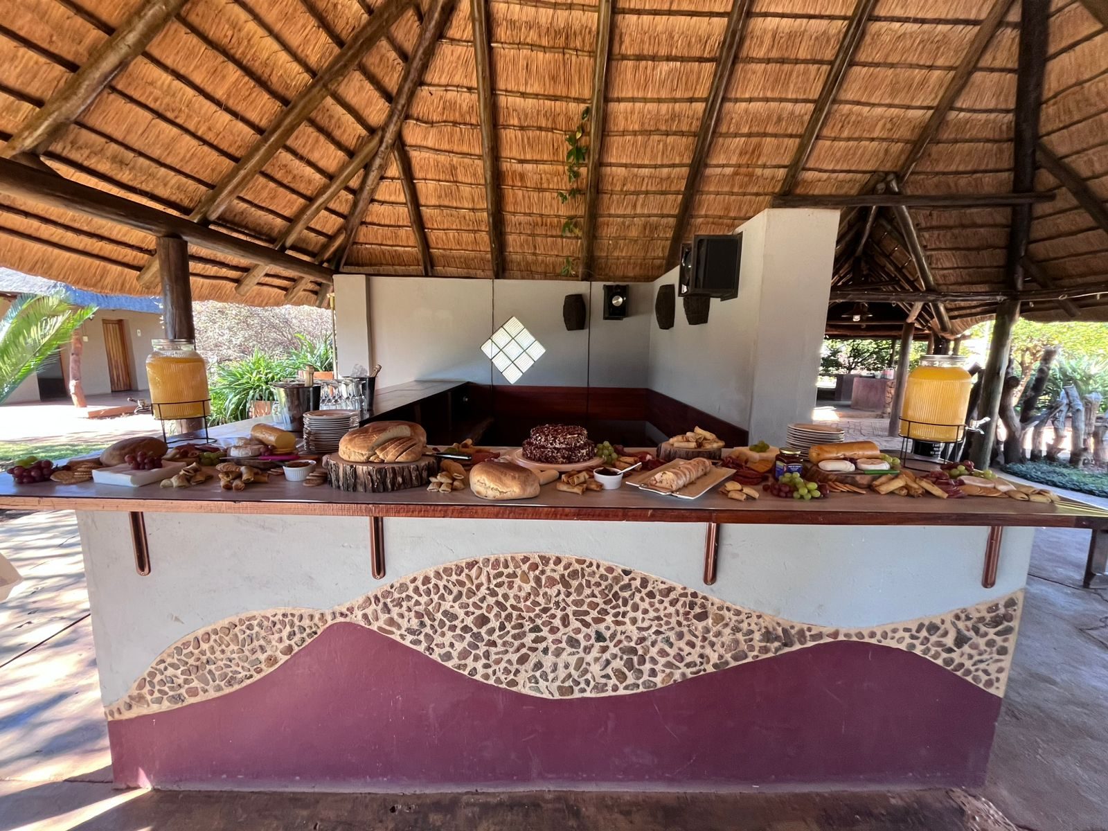 Lapa bar with full catering at Gallery Inn Bela Bela event